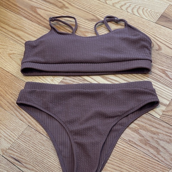 Brown Ribbed Bikini Set - Picture 3 of 6